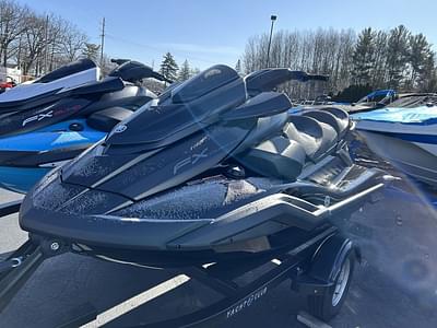 BOATZON | Yamaha FX CRUISER SVHO wAUDIOBlack 2025