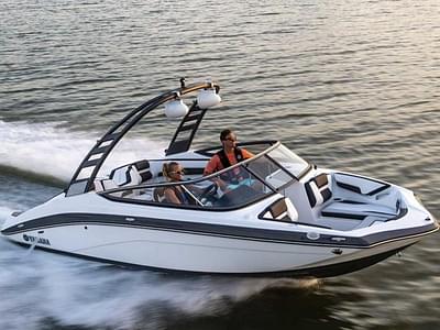BOATZON | Yamaha Marine 195S 2020
