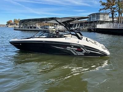 BOATZON | Yamaha Marine 242X ESeries 2017