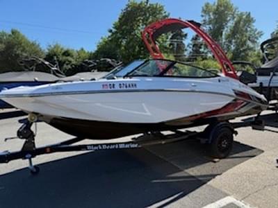 BOATZON | Yamaha Marine AR195 2018