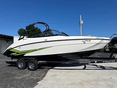 BOATZON | Yamaha Marine AR240 2019