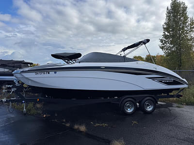 BOATZON | Yamaha Marine SX240 2019