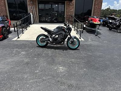 BOATZON | Yamaha MT09 2022