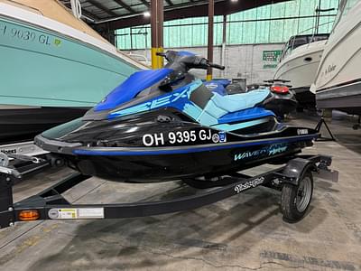 BOATZON | Yamaha WaveRunner EX Deluxe 2022