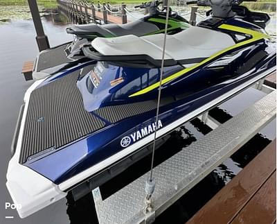 BOATZON | Yamaha Waverunner VX Deluxe BOATZON | Yamaha Waverunner VX Deluxe