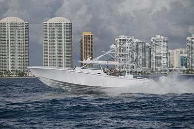 BOATZON | Yellowfin 54 Offshore 2025