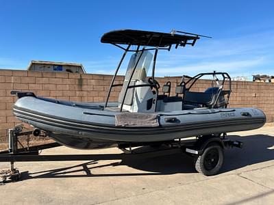 BOATZON | Zodiac Pro 55 2020