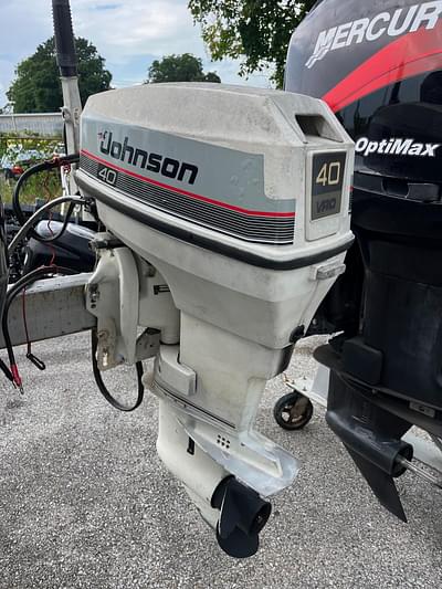 BOATZON | 1993 Johnson 40 tiller
