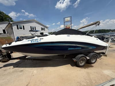 BOATZON | Bombardier 230 Challenger SE 2007