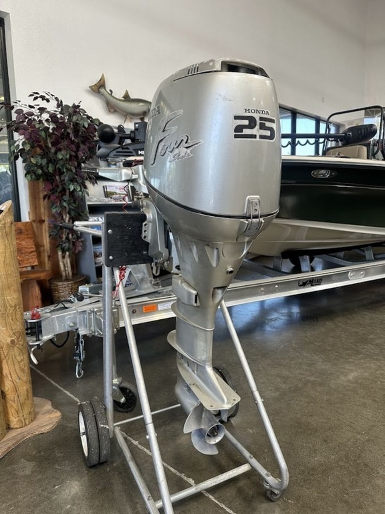 1994  Honda BF25A 1994 - Sold Boat