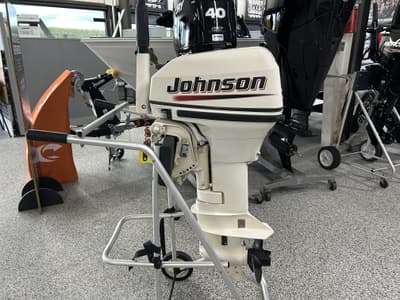 BOATZON | Johnson J10RSTE 2003