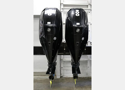 BOATZON | Mercury Marine® 300 XL DTS set of two 2022