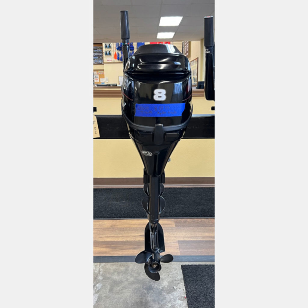 2012  Mercury Marine® 8 MLH 2012 - Sold Boat