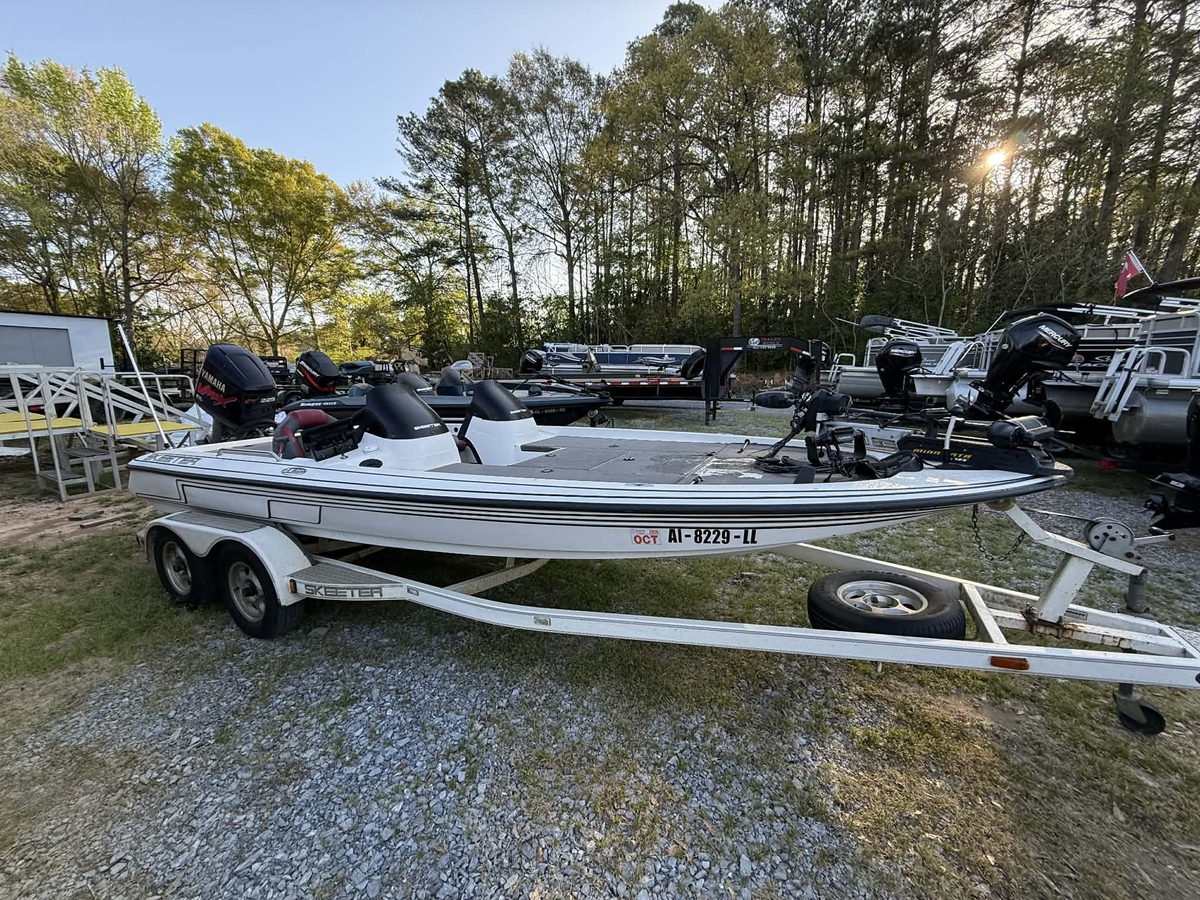 2001  SKEETER ZX225 2001 - Sold Boat