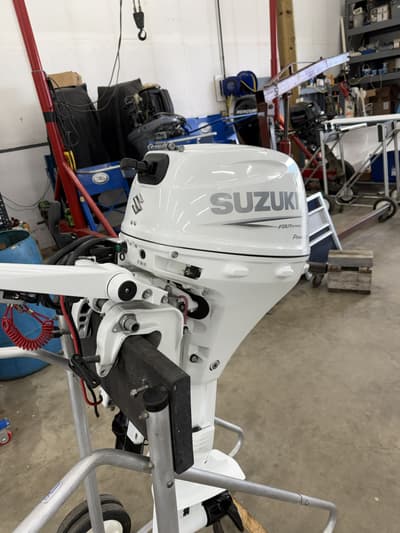 BOATZON | Suzuki Marine 99 HP ELHPT 4 Stroke 2024