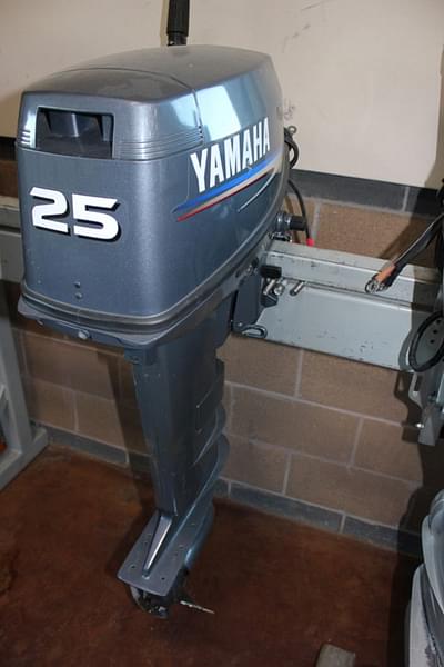 BOATZON | Yamaha 25 2 STRK 2007