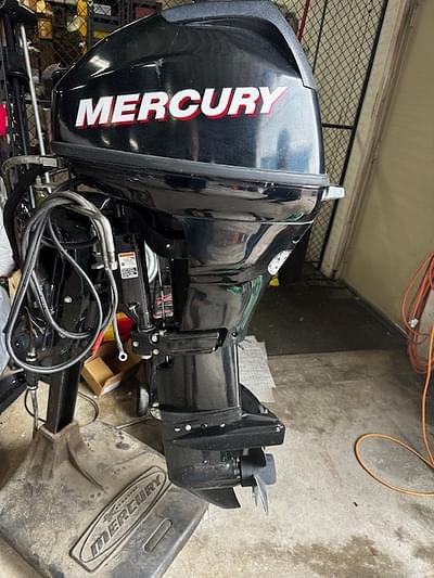 BOATZON | 2011 Mercury 20 HP