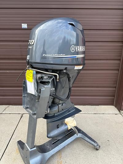 BOATZON | 2013 Yamaha F70LA Yamaha 4Stroke EFI Outboard Long Shaft Remote with Power Trim  TiltTilt