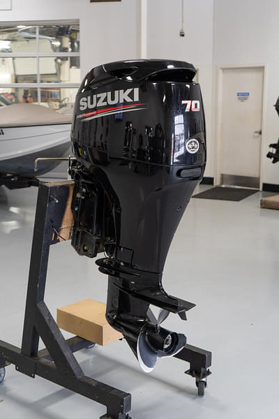 BOATZON | 2019 Suzuki Marine DF70ATL3