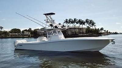 BOATZON | 2020 Invincible 39 Open Fisherman