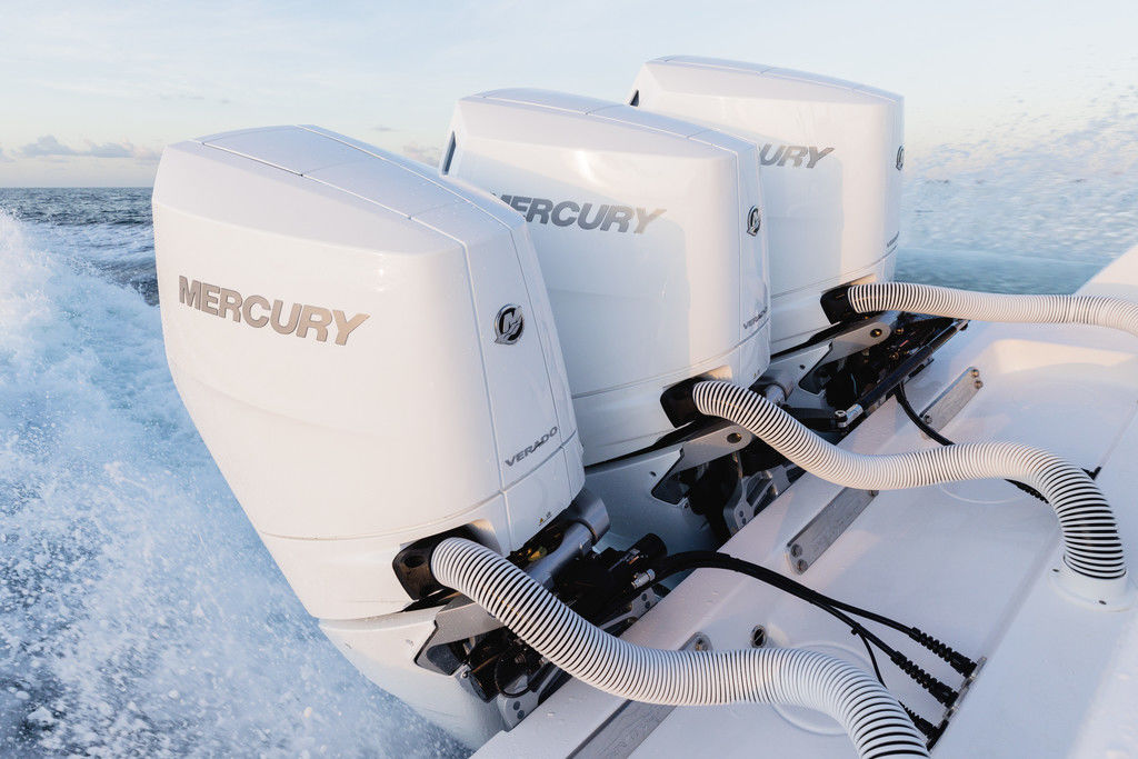 2025  Mercury Marine® Verado 400hp 2025 - Sold Boat