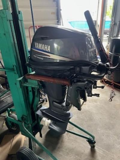 BOATZON | YAMAHA F20ESH 2009