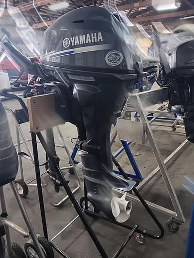 BOATZON | Yamaha Marine F25 2021