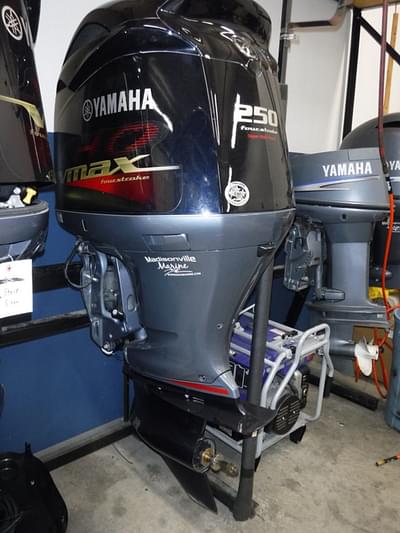 BOATZON | Yamaha Marine VF250LA 2018