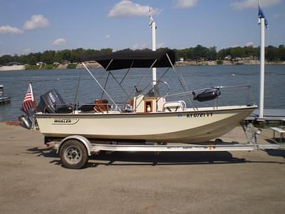 BOATZON | 1986 Boston Whaler 17 Montauk