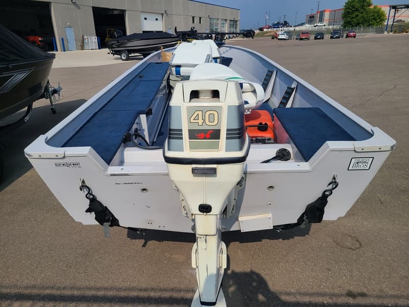 Used 1993 Crestliner 16 Nighthawk Tiller for sale in shakopee