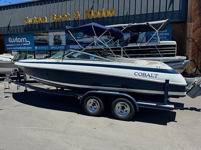 BOATZON | 1998 Cobalt 220