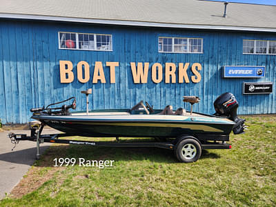 BOATZON | 1999 Ranger Boats R81