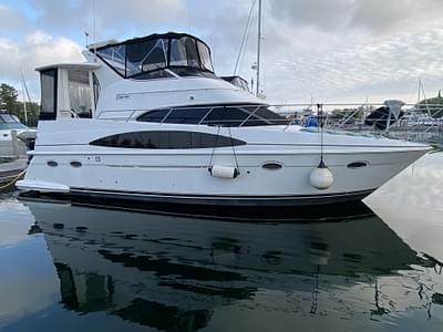 BOATZON | 2000 Carver 396 Motor Yacht