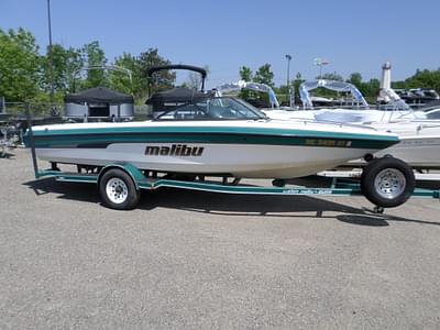 BOATZON | 2000 Malibu Boats Sunsetter LXI