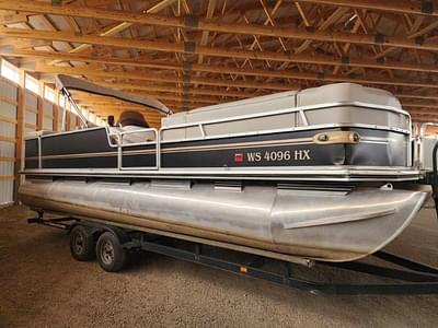 BOATZON | 2000 Sun Tracker Party Barge 250