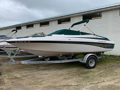 BOATZON | 2001 Crownline 202