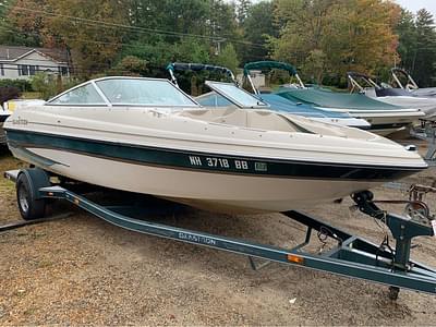 BOATZON | 2001 Glastron GX 205