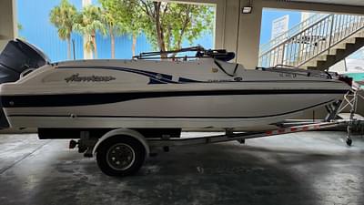 BOATZON | 2001 Hurricane 188 GS