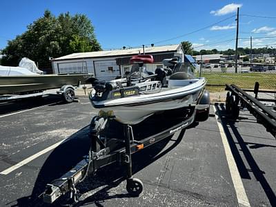 BOATZON | 2001 Ranger Boats 462VS