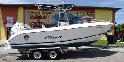 BOATZON | 2002 Cobia 214 CC