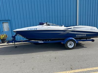 BOATZON | 2002 Yamaha LX 2000