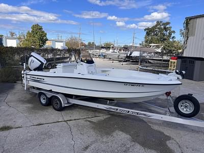 BOATZON | 2003 Hydra Sports 23 Bay Bolt