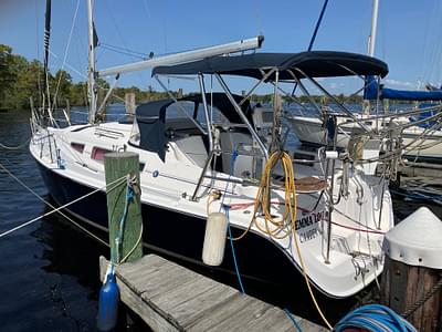 BOATZON | 2004  HUNTER 33