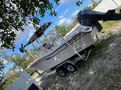 BOATZON | 2005, 257 GW Advance w/225 Yamaha Four Stroke & Trailer