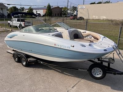 BOATZON | 2005 Monterey Deck Boats 223 EXP