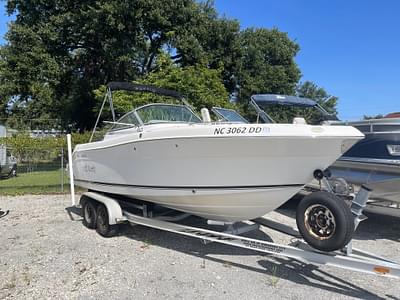 BOATZON | 2006 Robalo Dual Console R227