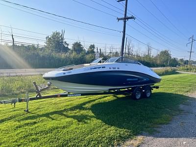 BOATZON | 2007 SeaDoo Sport Boats 230 Challenger SE 215