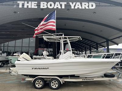 BOATZON | 2008 Triumph Boats 215 CC