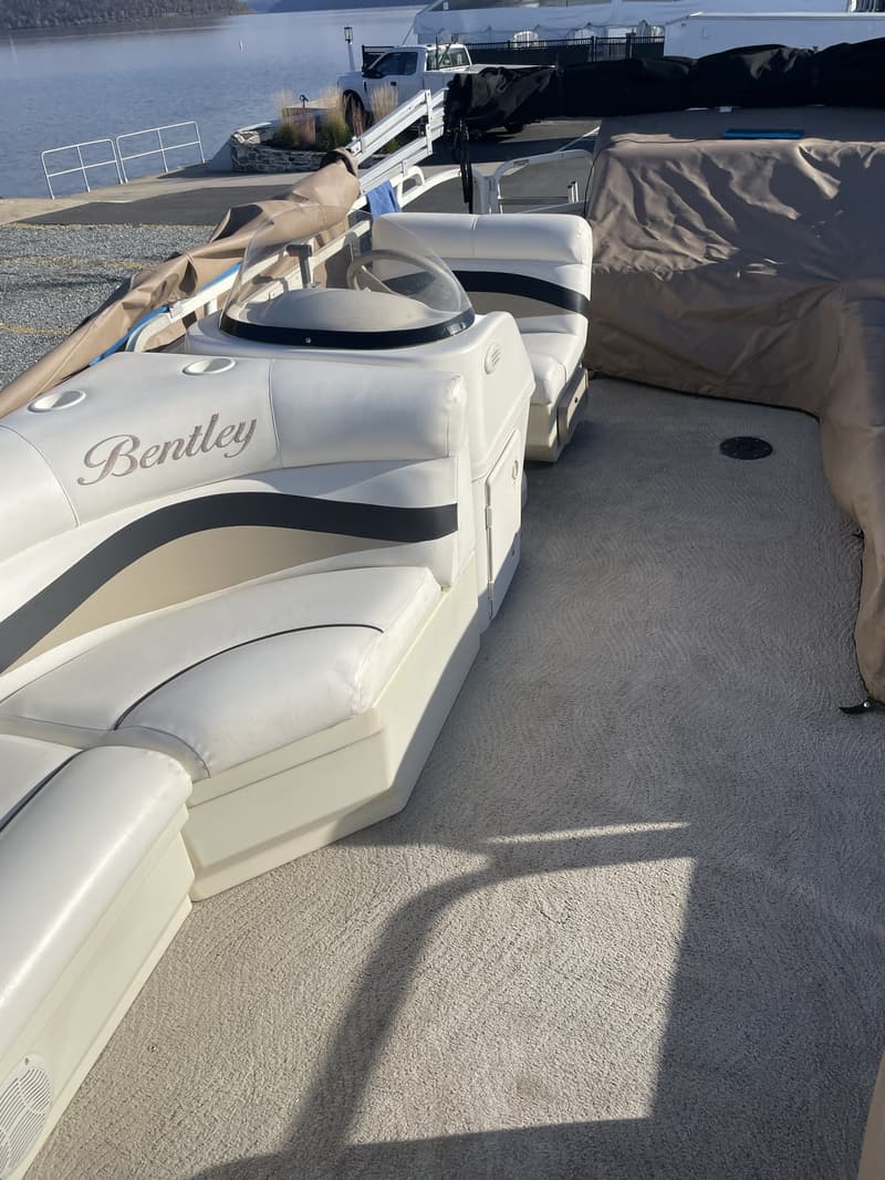 Used 2010 Bentley Pontoons 200 Cruise for sale in wrightsville, Pennsylvania