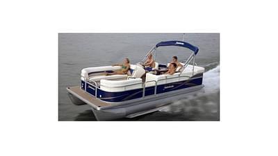 BOATZON | 2010 Sweetwater 2186 WNEW ENGINE AND NEW TRAILER